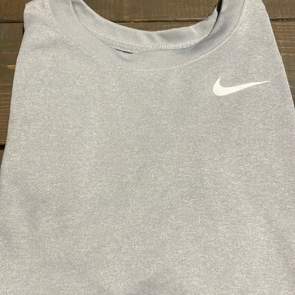 Nike Dri-Fit Tee - Picture 2 of 3